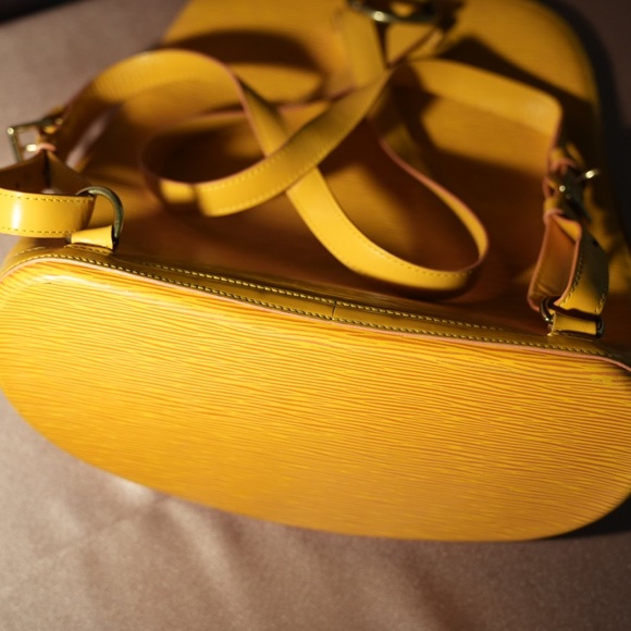 Used Louis Vuitton Epi Gobelin M52299 Women's Backpack Jaune - Picture 6 of 8